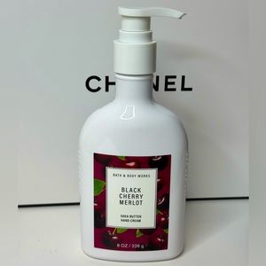 New BLACK CHERRY MERLOT B&BW